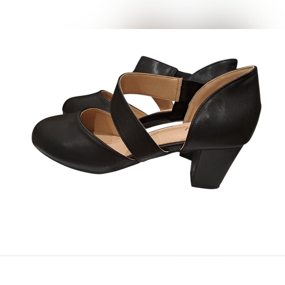 Black Mary Jane Chunky Heels with Crossed Strap D'Orsay Office Shoes - Picture 3 of 8